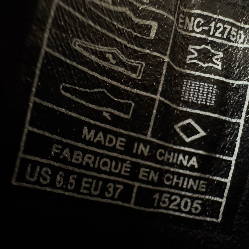 Taos Footwear Black Leather Loafers - Picture 7 of 7